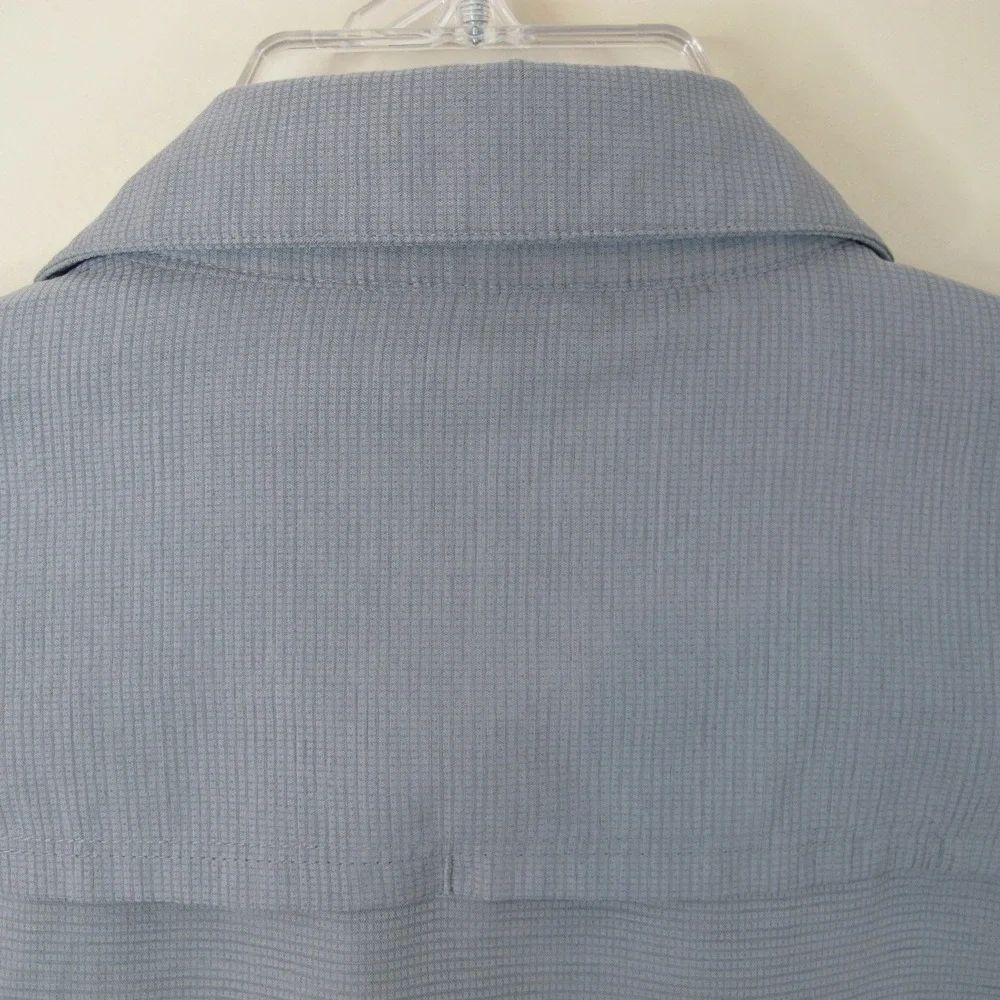 Mountain HardWear Button UP Short Sleeve Tech Wear Gray  Casual Shirt‎ Men's M